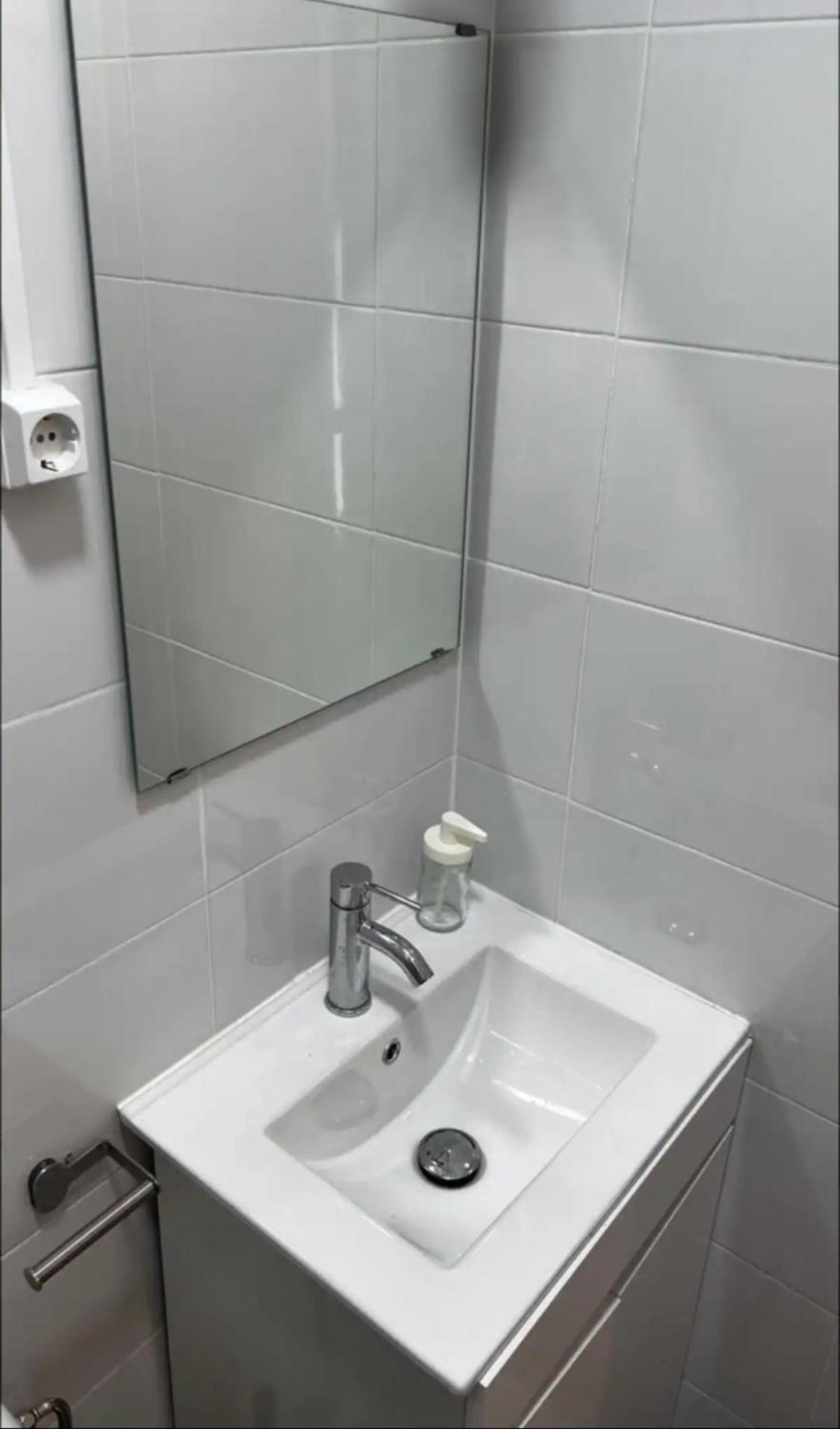 Apartamento Conde Do Redondo Lissabon Exterior foto